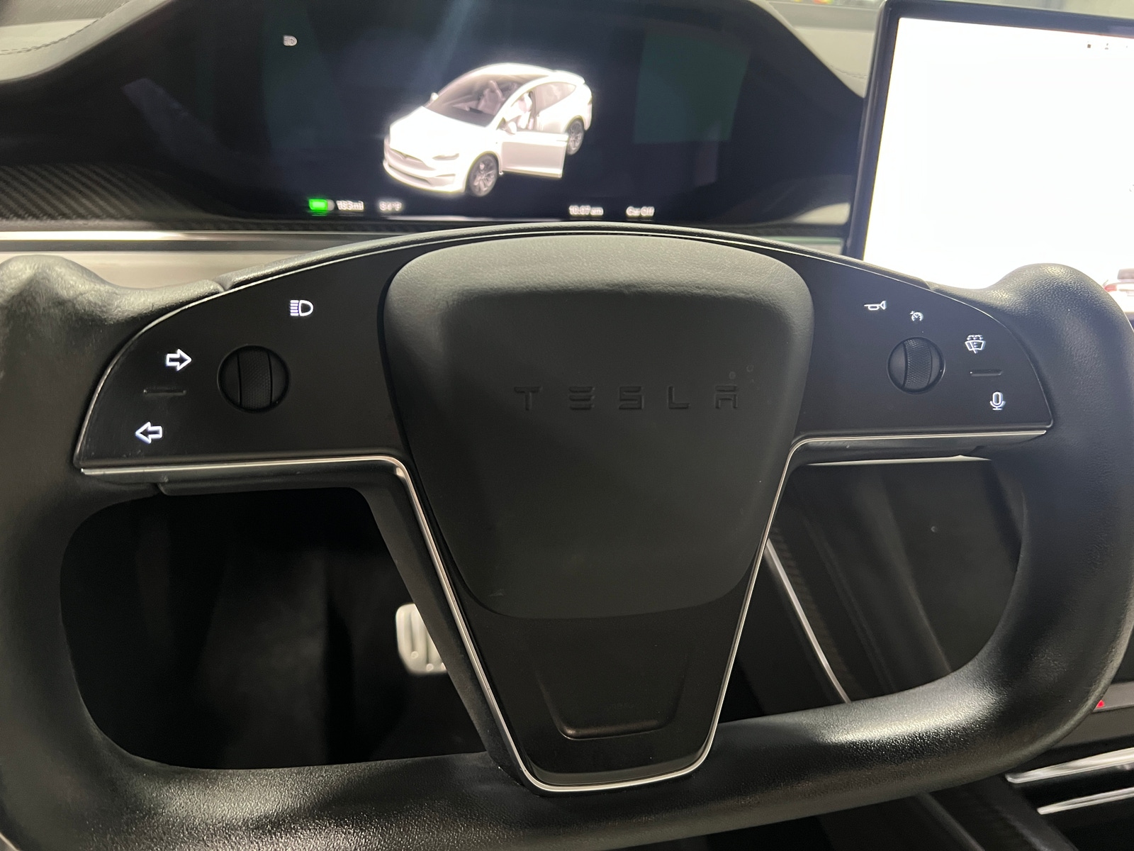 Thumbnail: 2022 Tesla Model X - 4