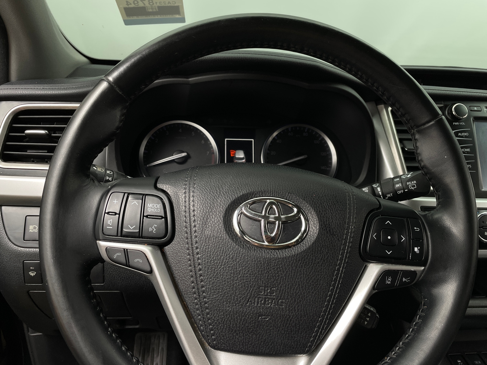 Thumbnail: 2018 Toyota Highlander - 4