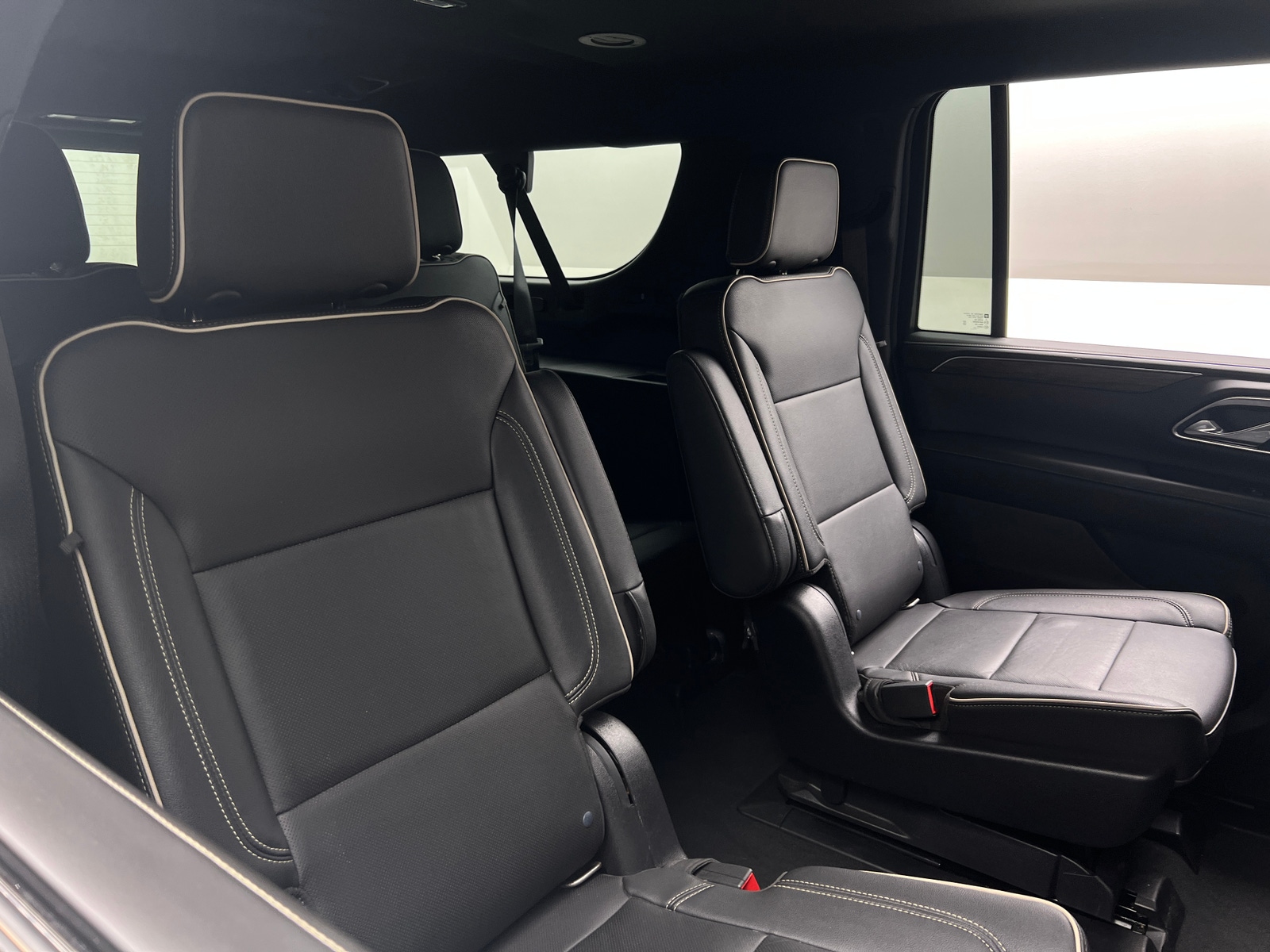 Thumbnail: 2021 Chevrolet Suburban - 5