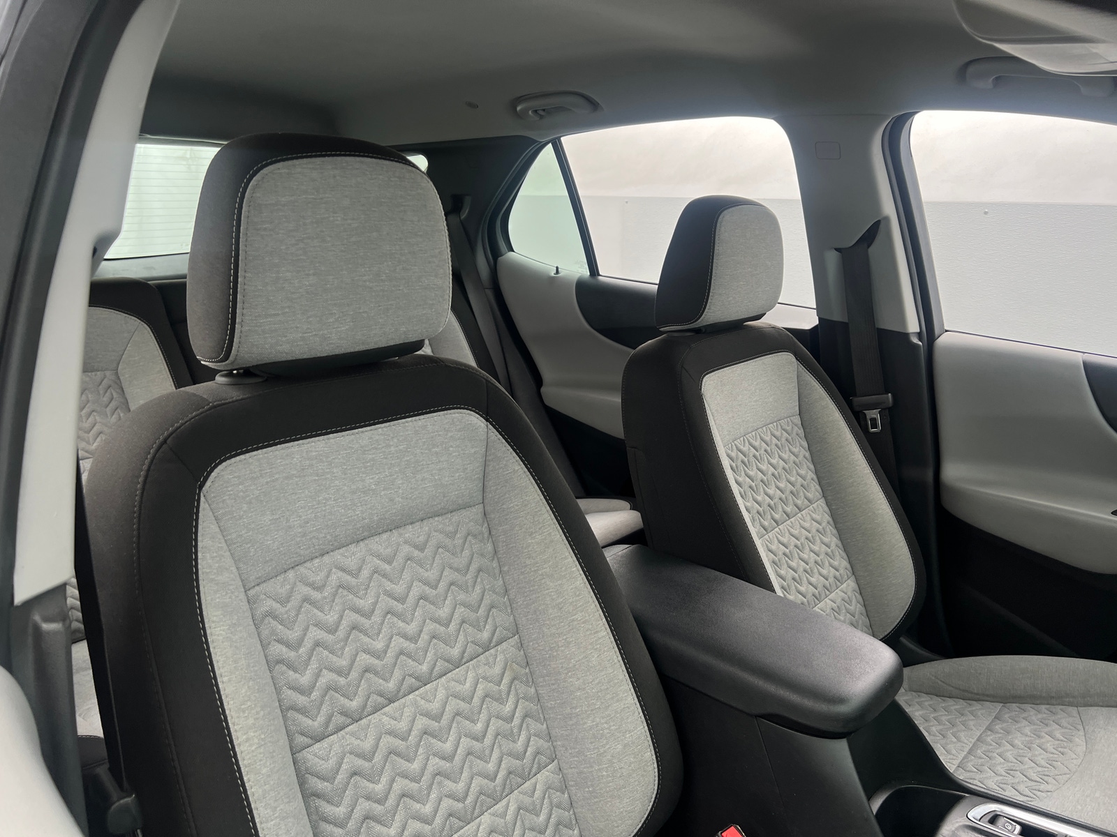 Thumbnail: 2023 Chevrolet Equinox - 2