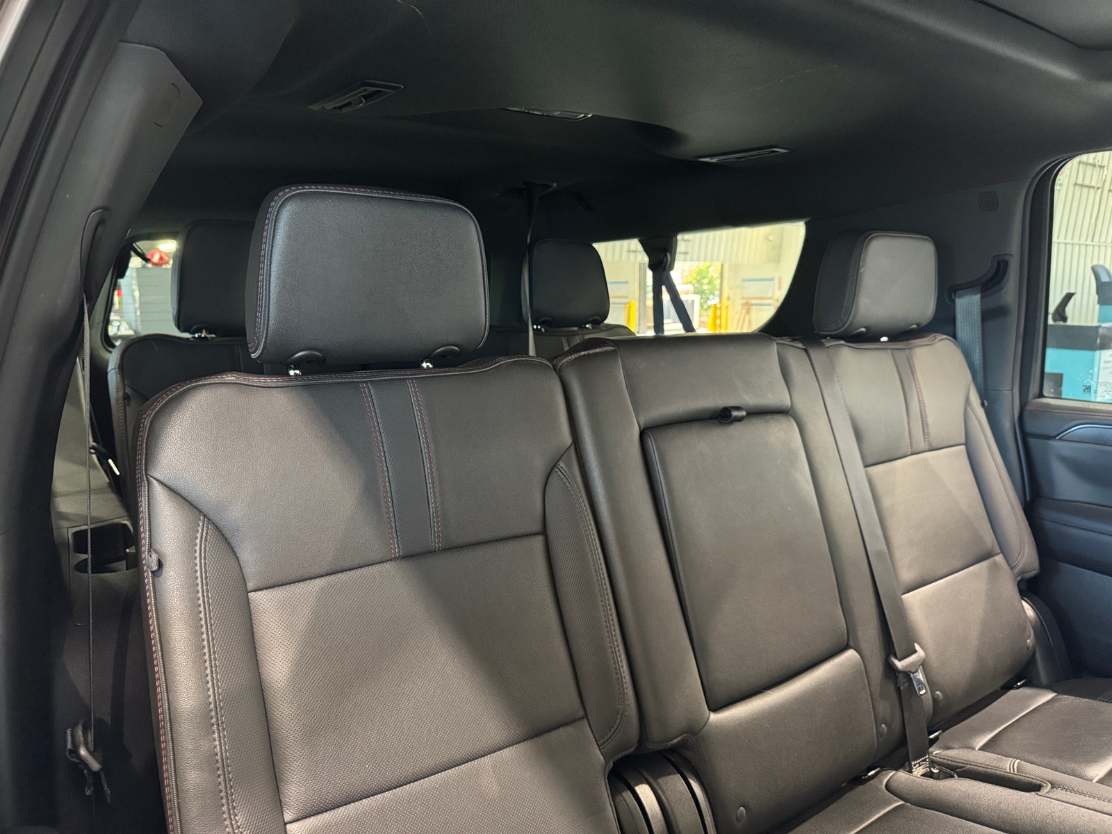 Thumbnail: 2023 Chevrolet Suburban - 5