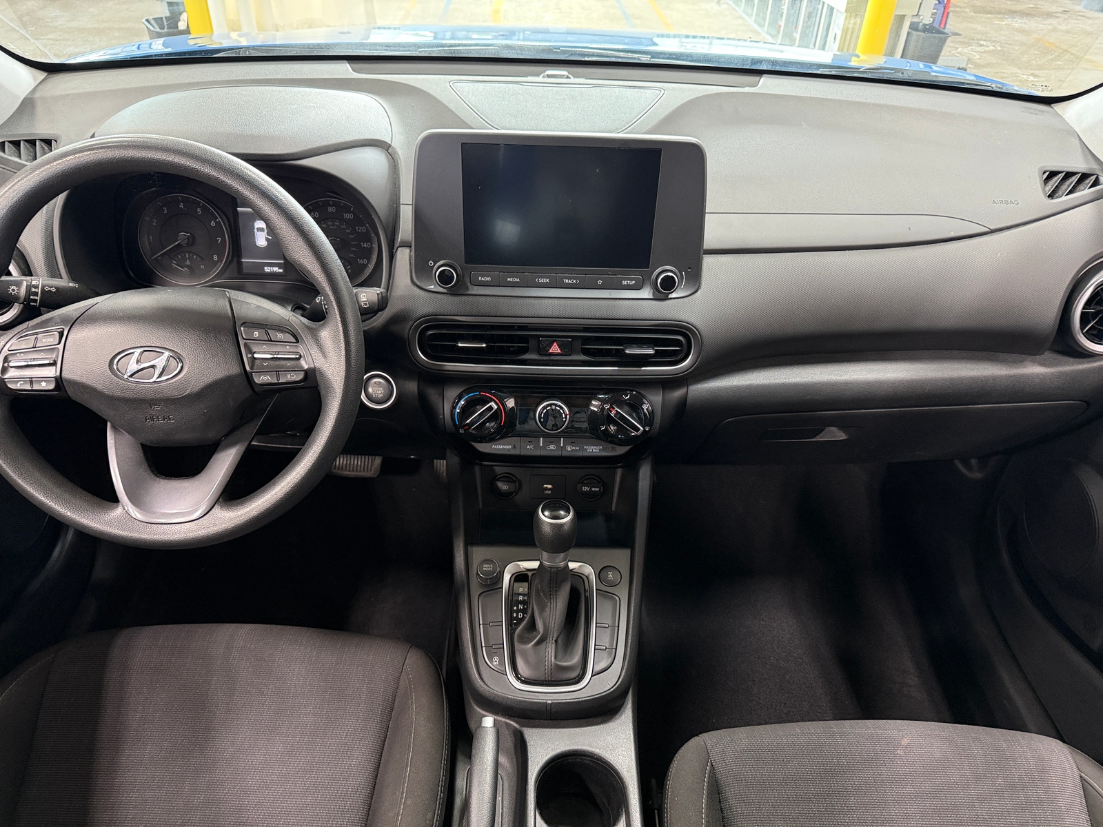 Thumbnail: 2022 Hyundai Kona - 3