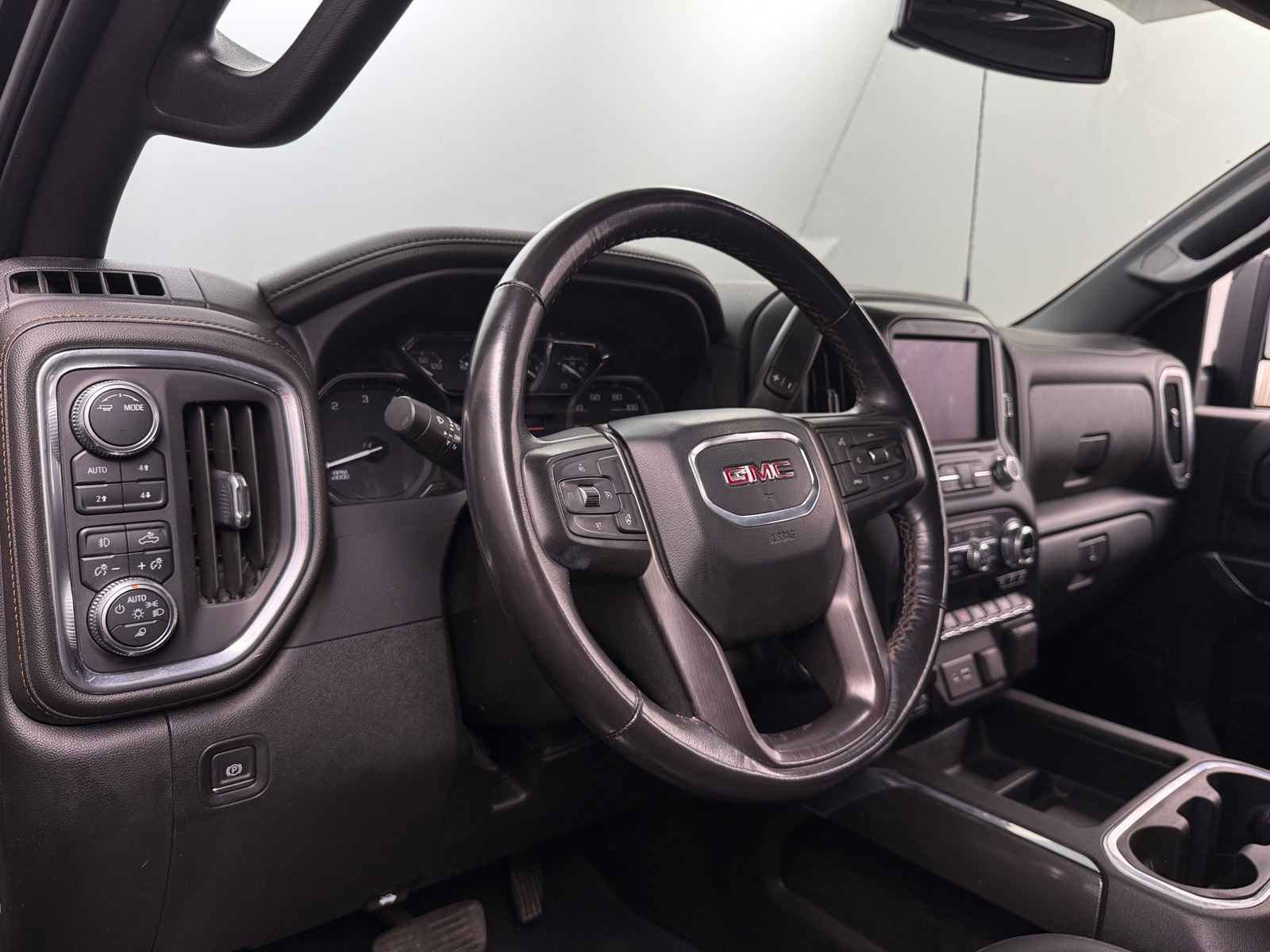 Thumbnail: 2022 GMC Sierra 3500 - 2