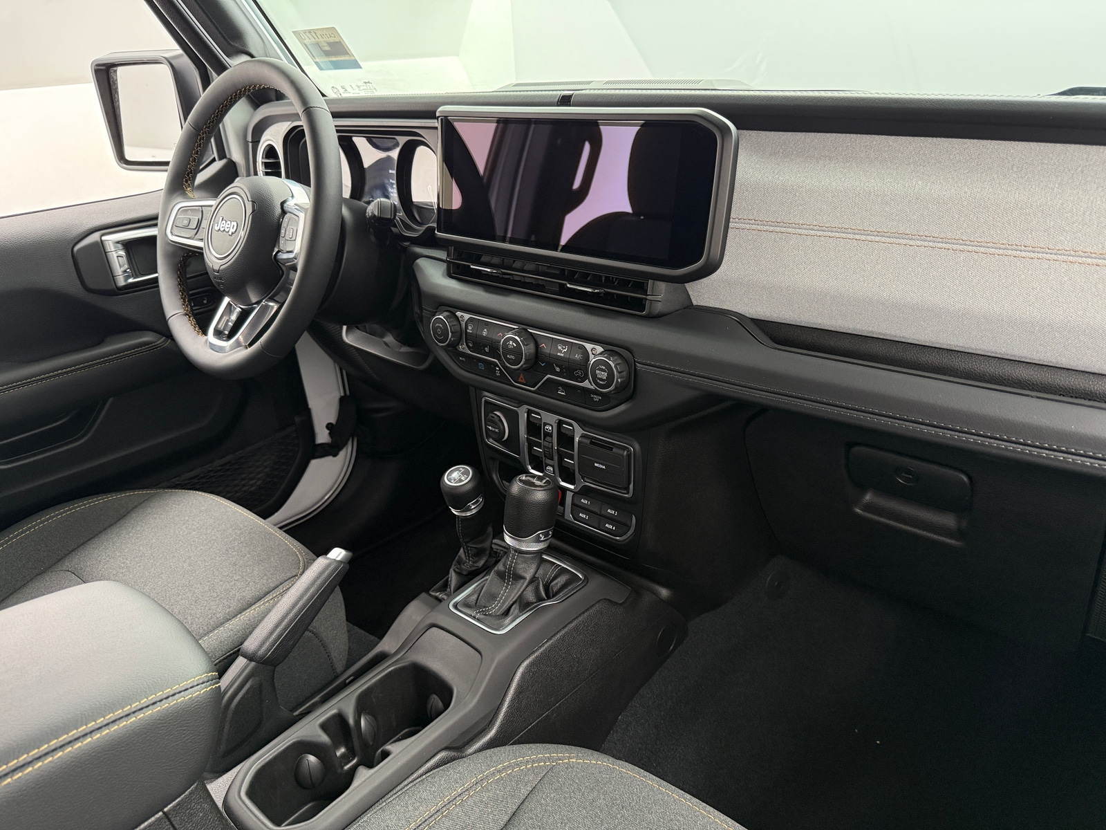 Thumbnail: 2024 Jeep Wrangler - 3