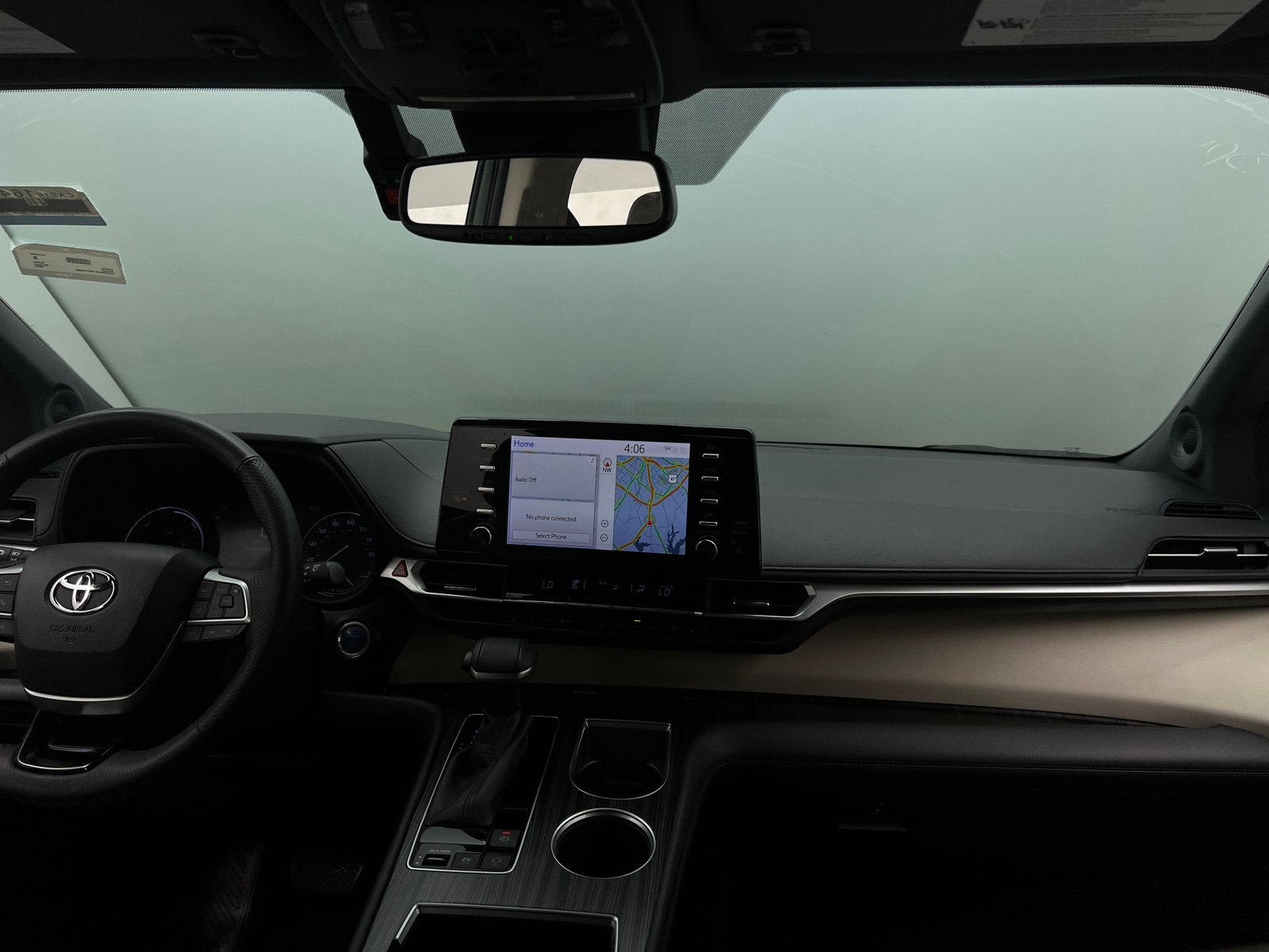 Thumbnail: 2022 Toyota Sienna - 2
