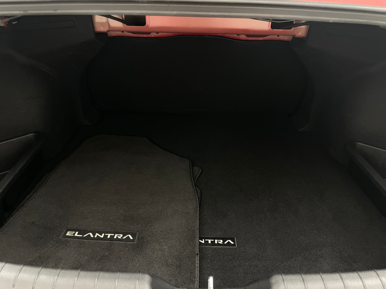 Thumbnail: 2024 Hyundai Elantra - 7