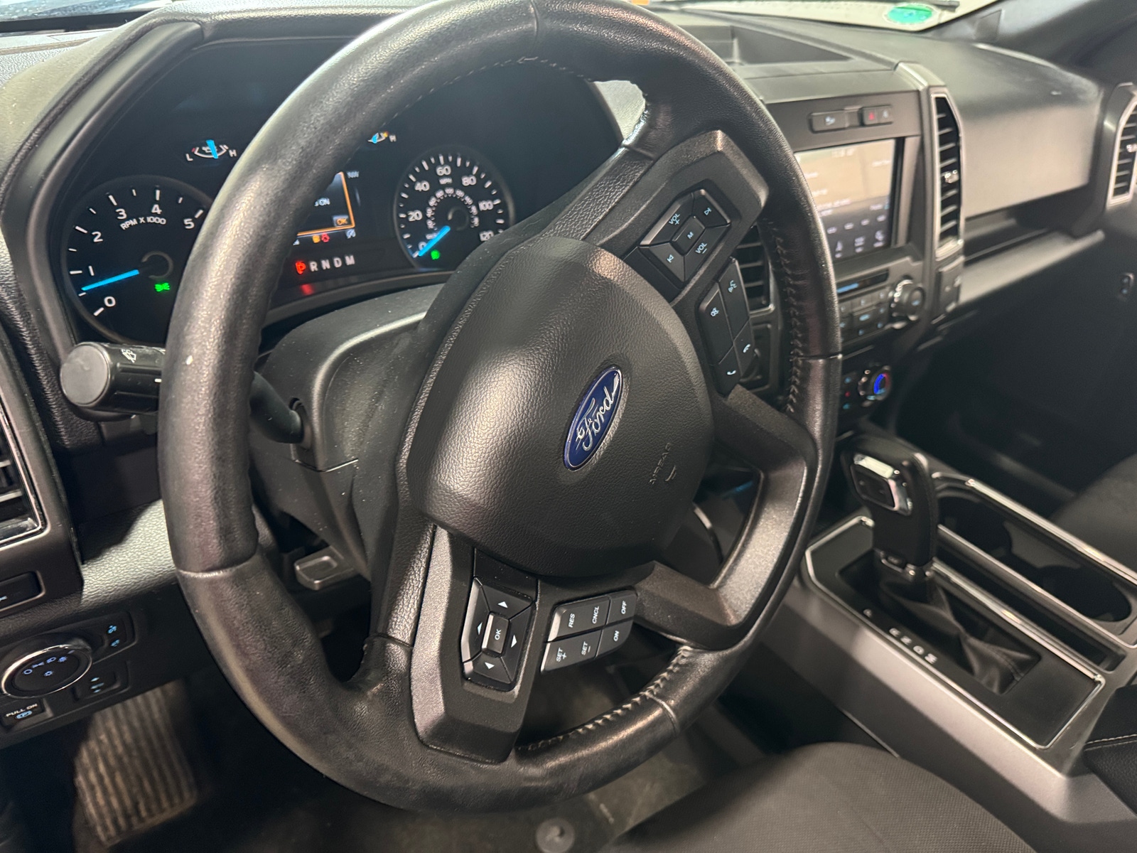 Thumbnail: 2018 Ford Econoline - 3