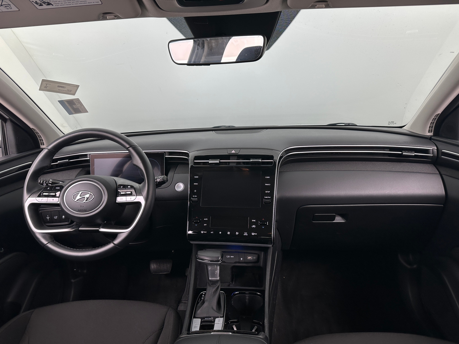 Thumbnail: 2022 Hyundai Tucson - 3