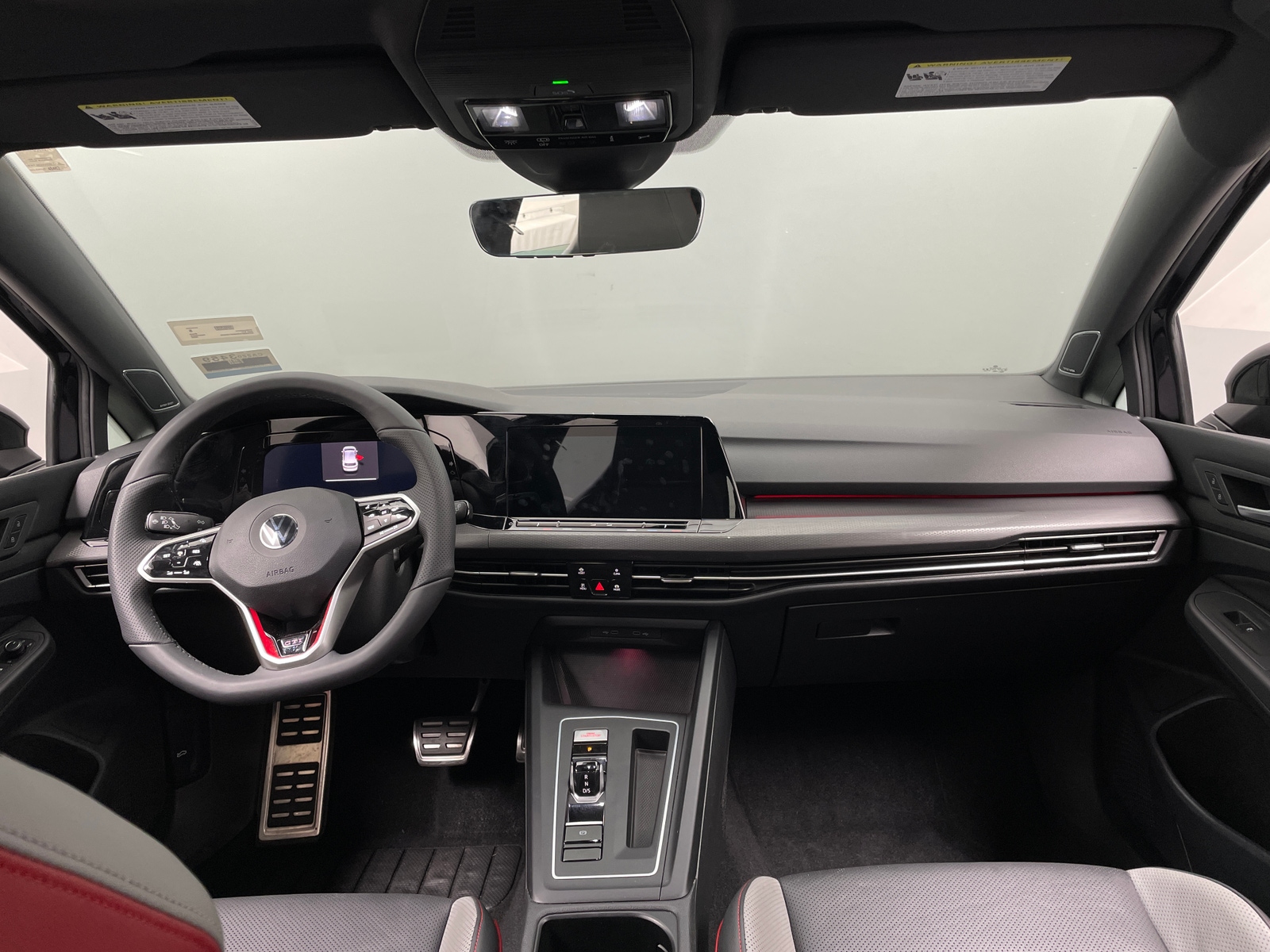 Thumbnail: 2022 Volkswagen Golf - 2