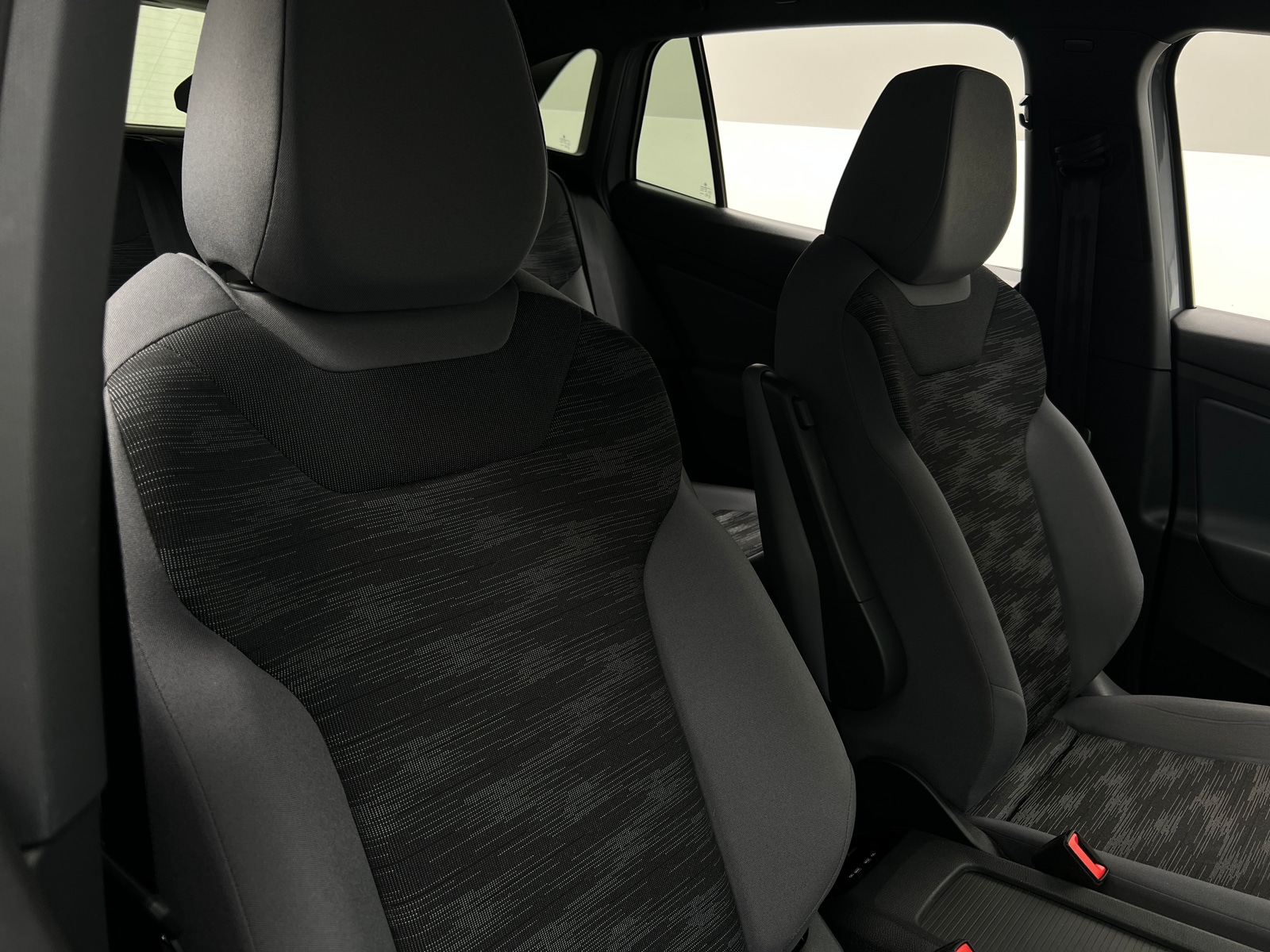 Thumbnail: 2022 Volkswagen ID.4 - 2