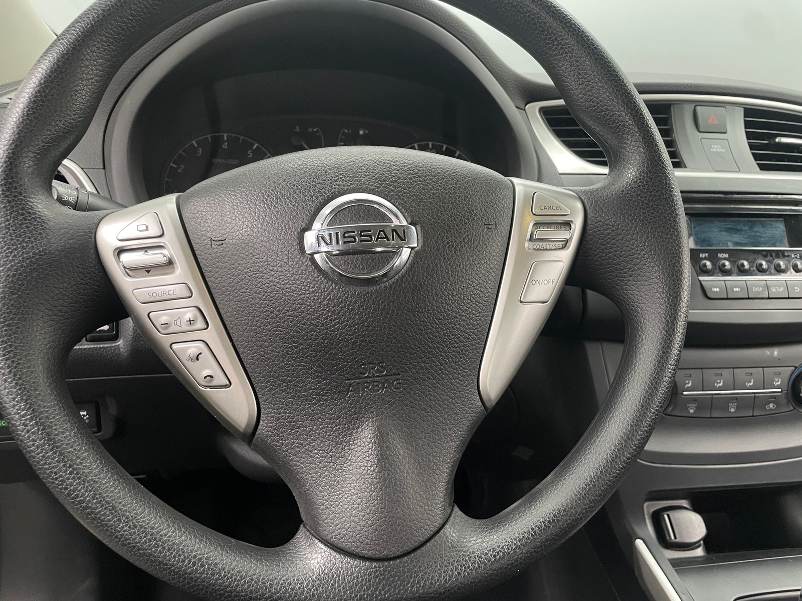 Thumbnail: 2017 Nissan Sentra - 5