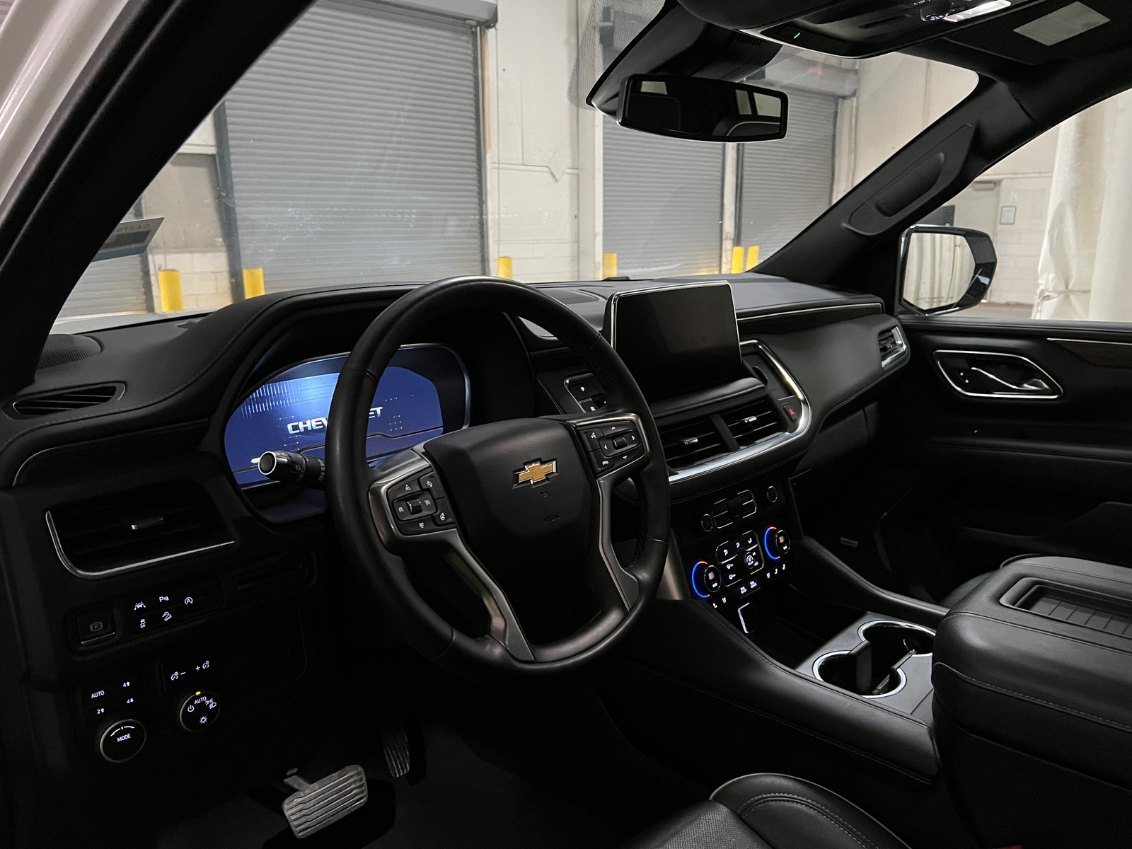 Thumbnail: 2023 Chevrolet Suburban - 2
