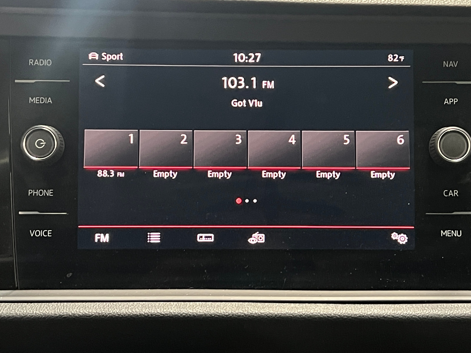 Thumbnail: 2019 Volkswagen Jetta - 3