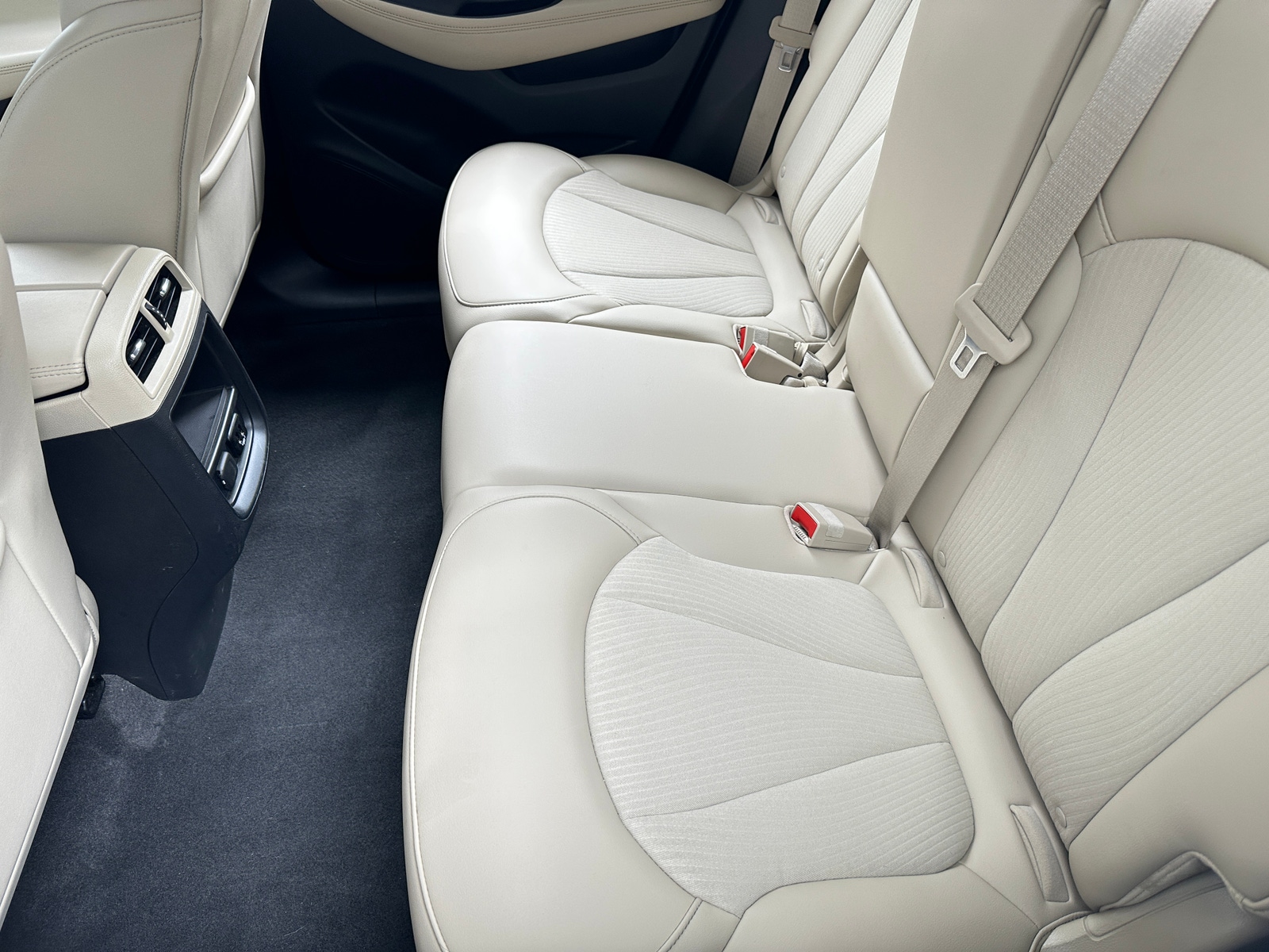 Thumbnail: 2017 Buick Envision - 6