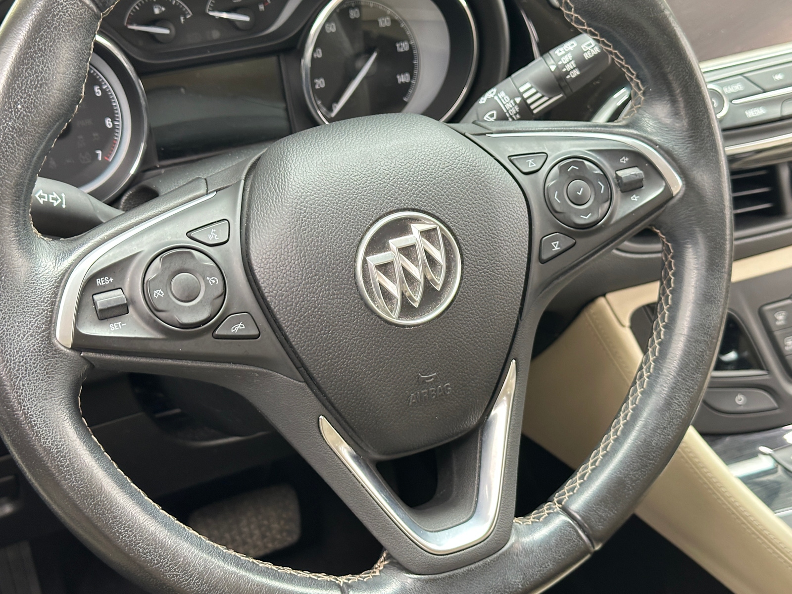 Thumbnail: 2017 Buick Envision - 5