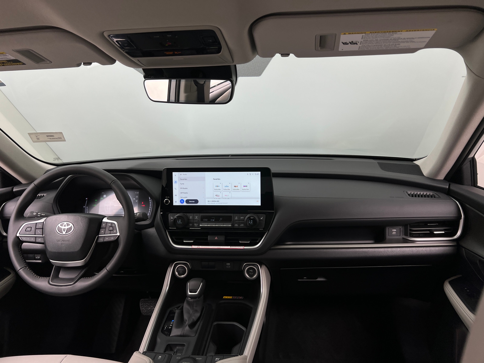 Thumbnail: 2024 Toyota Grand Highlander - 2