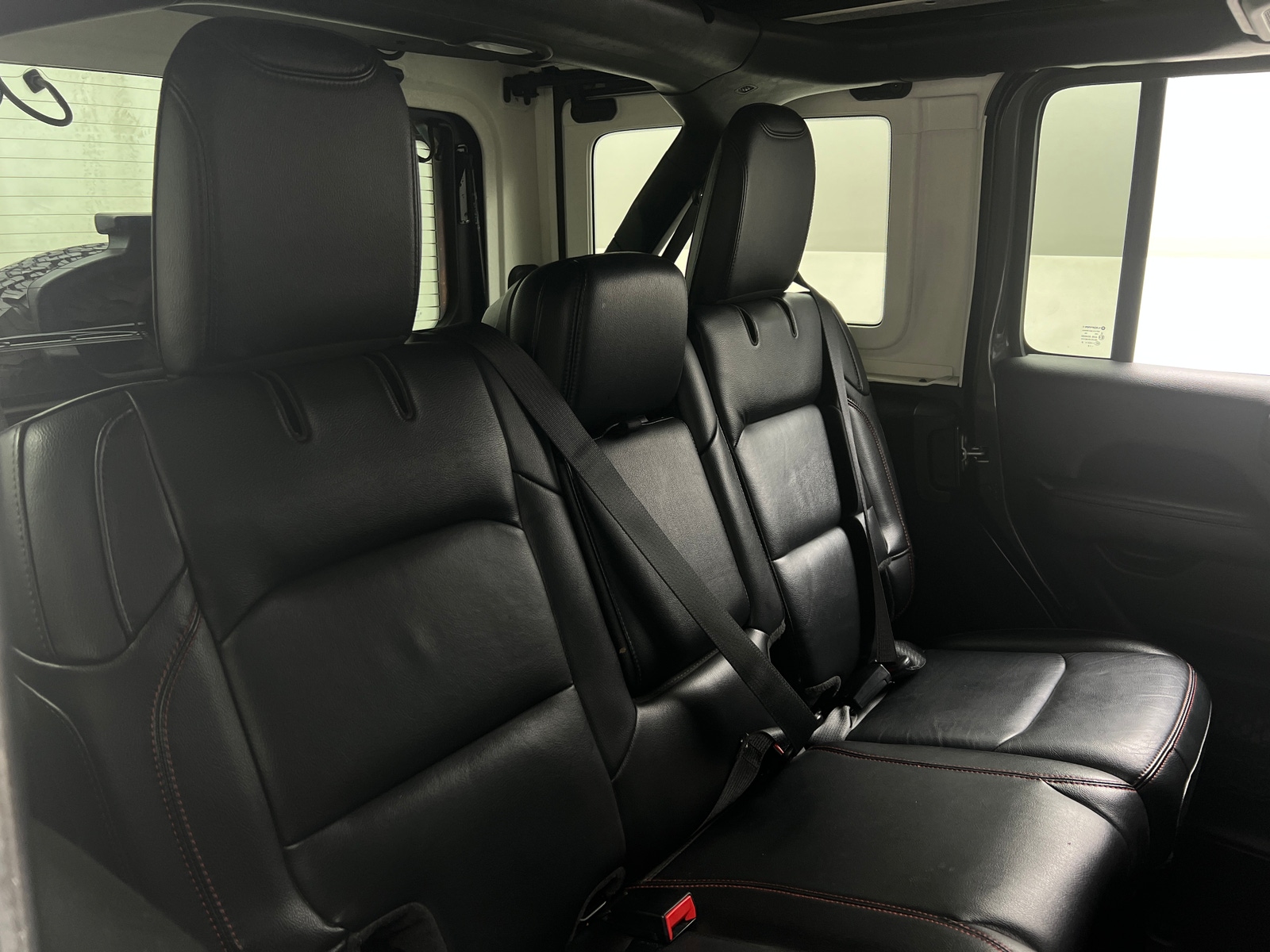 Thumbnail: 2019 Jeep Wrangler - 5