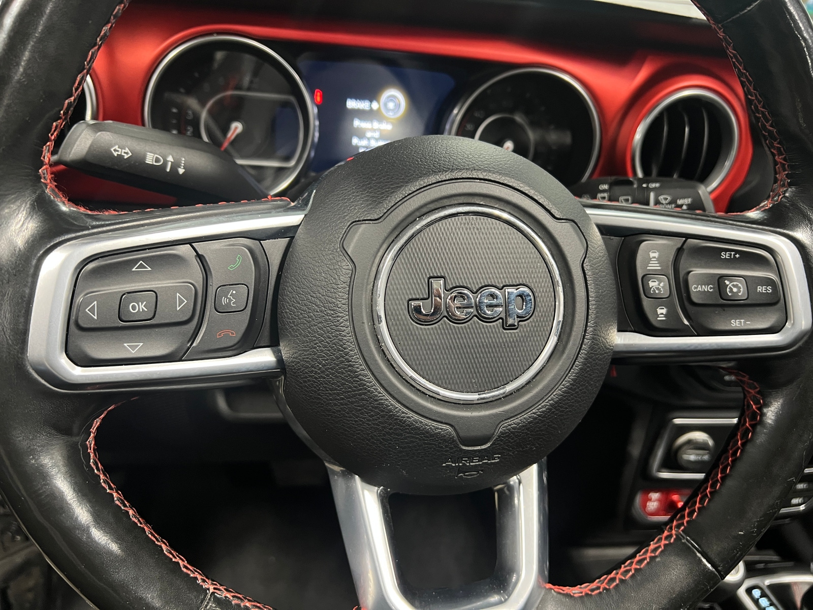 Thumbnail: 2019 Jeep Wrangler - 4