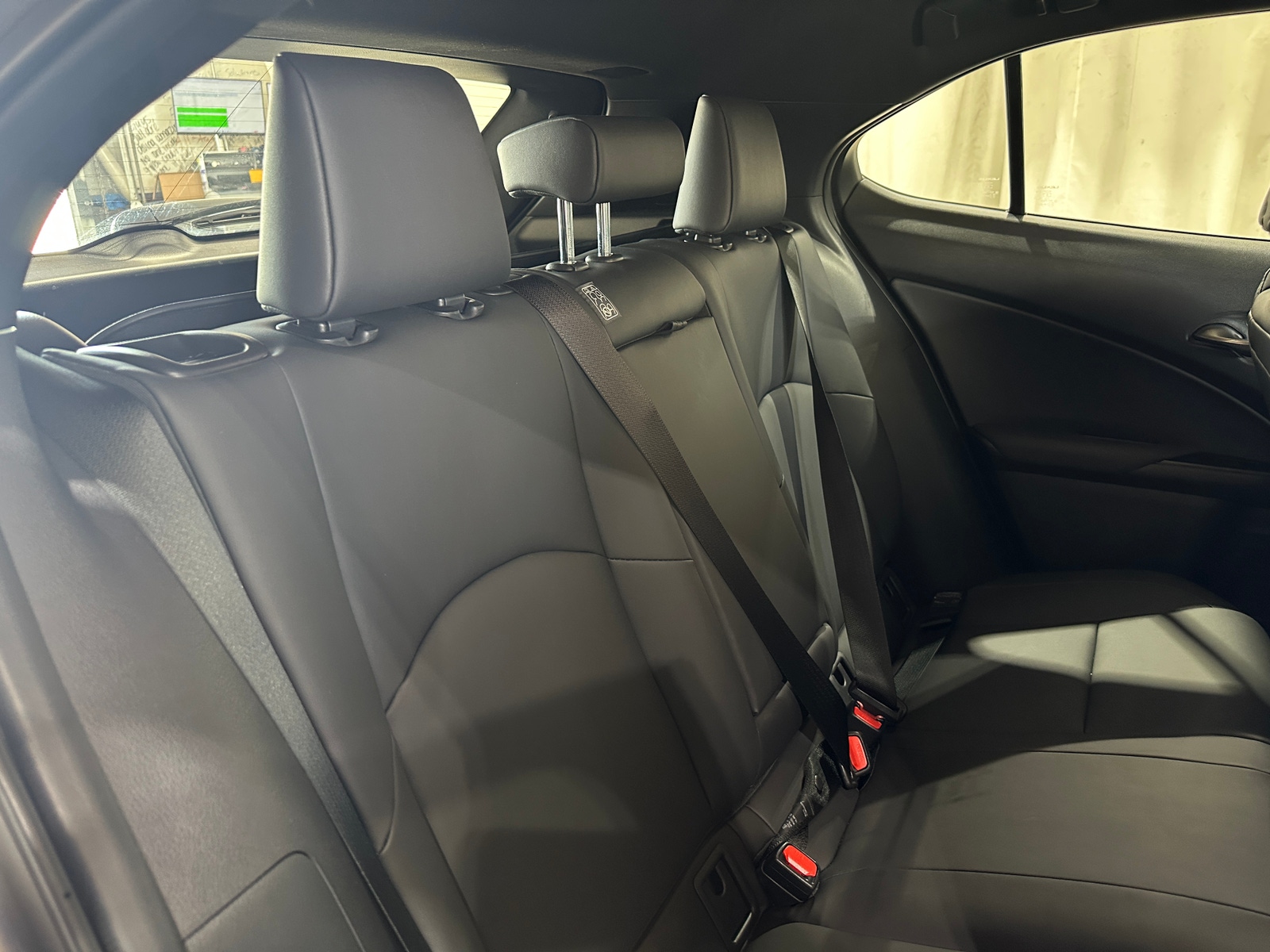 Thumbnail: 2022 Lexus UX - 5