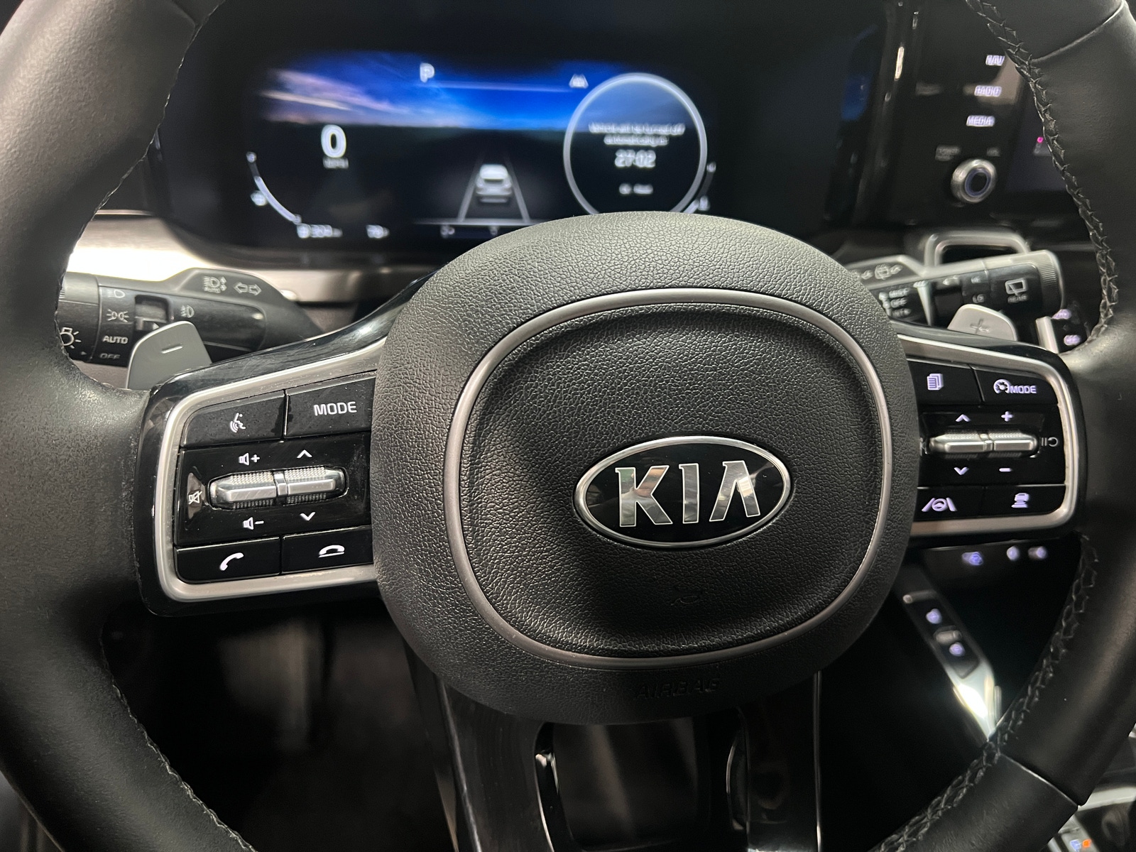 Thumbnail: 2021 Kia Sorento - 4