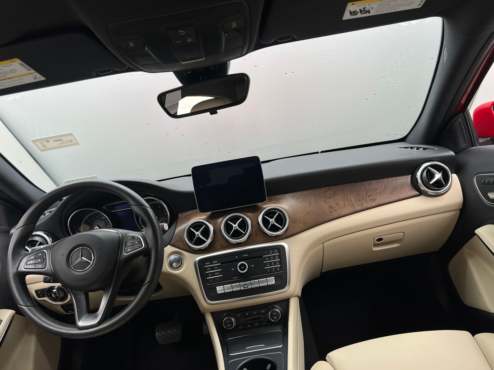 Thumbnail: 2018 Mercedes-Benz GLA - 2