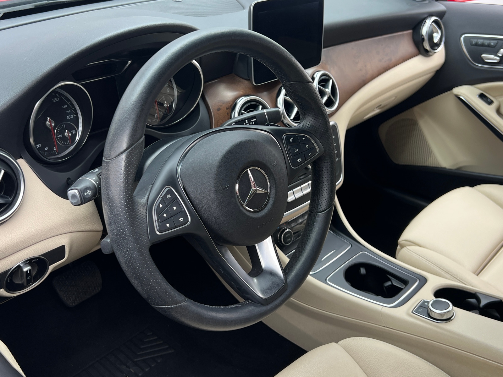 Thumbnail: 2018 Mercedes-Benz GLA - 4