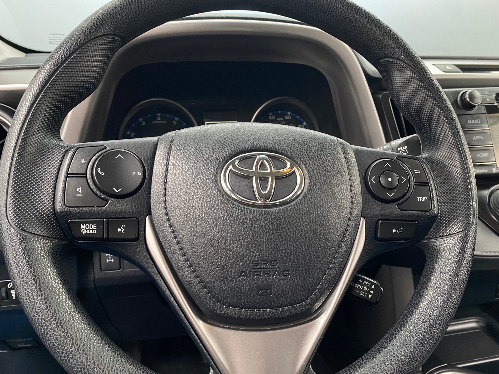 Thumbnail: 2018 Toyota RAV4 - 5