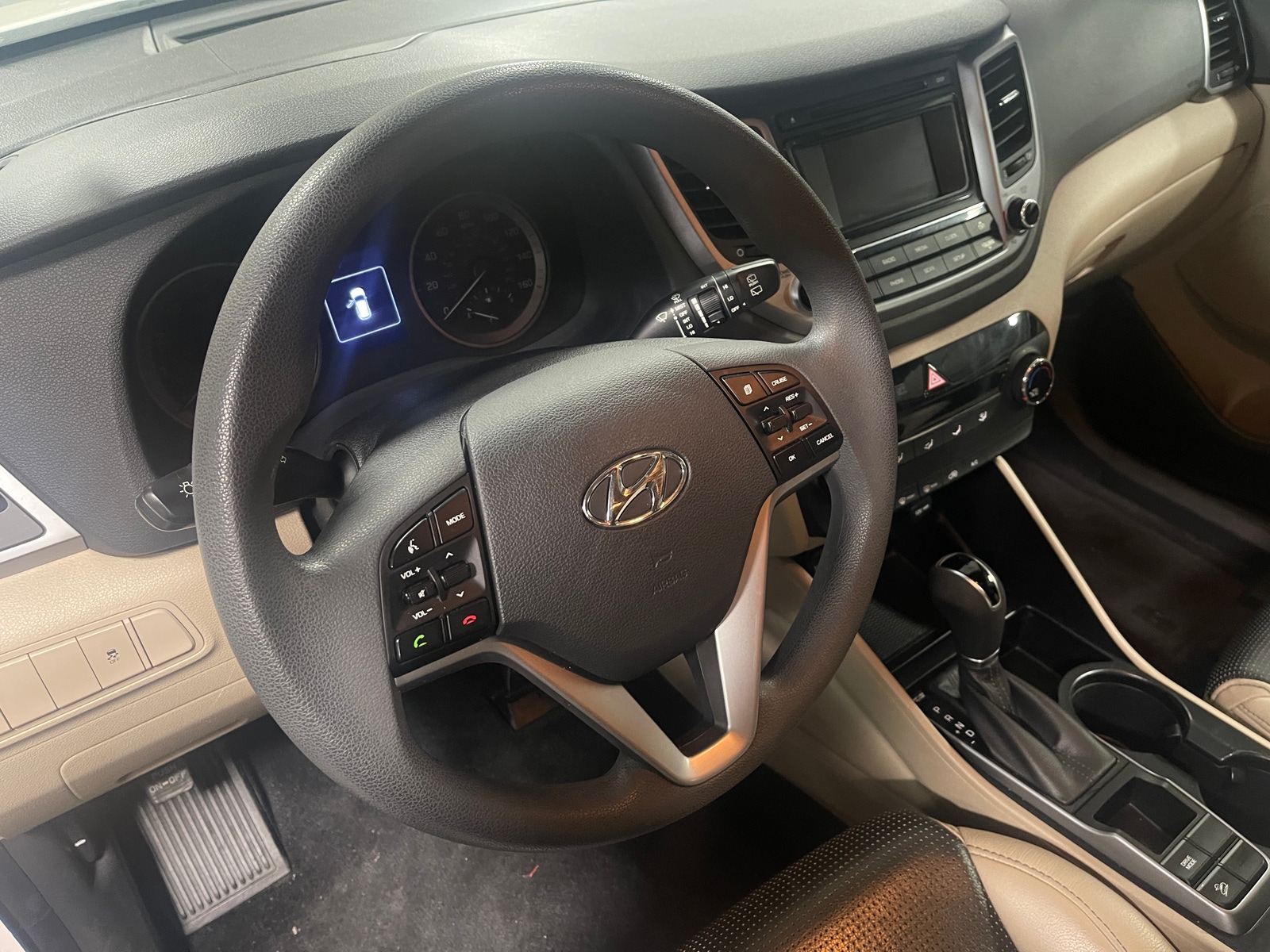 Thumbnail: 2017 Hyundai Tucson - 5