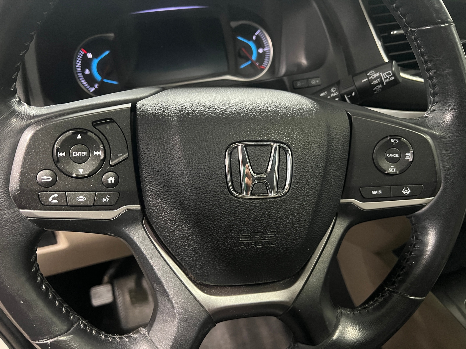 Thumbnail: 2019 Honda Pilot - 4