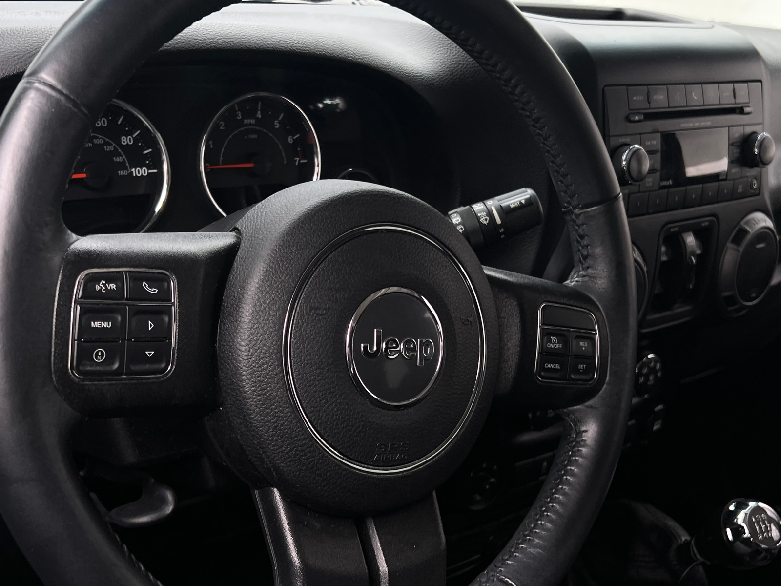 Thumbnail: 2017 Jeep Wrangler - 5