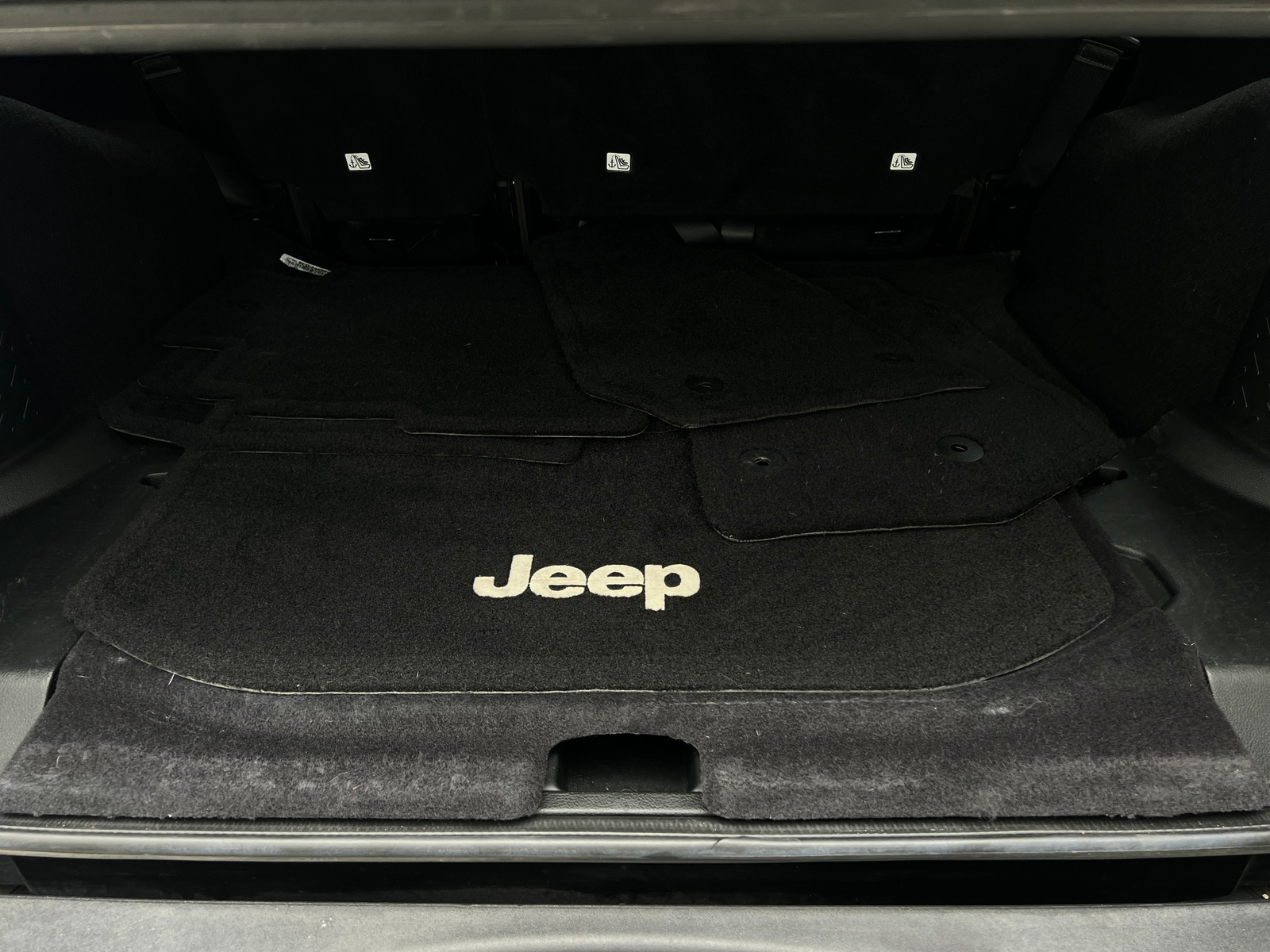 Thumbnail: 2017 Jeep Wrangler - 7