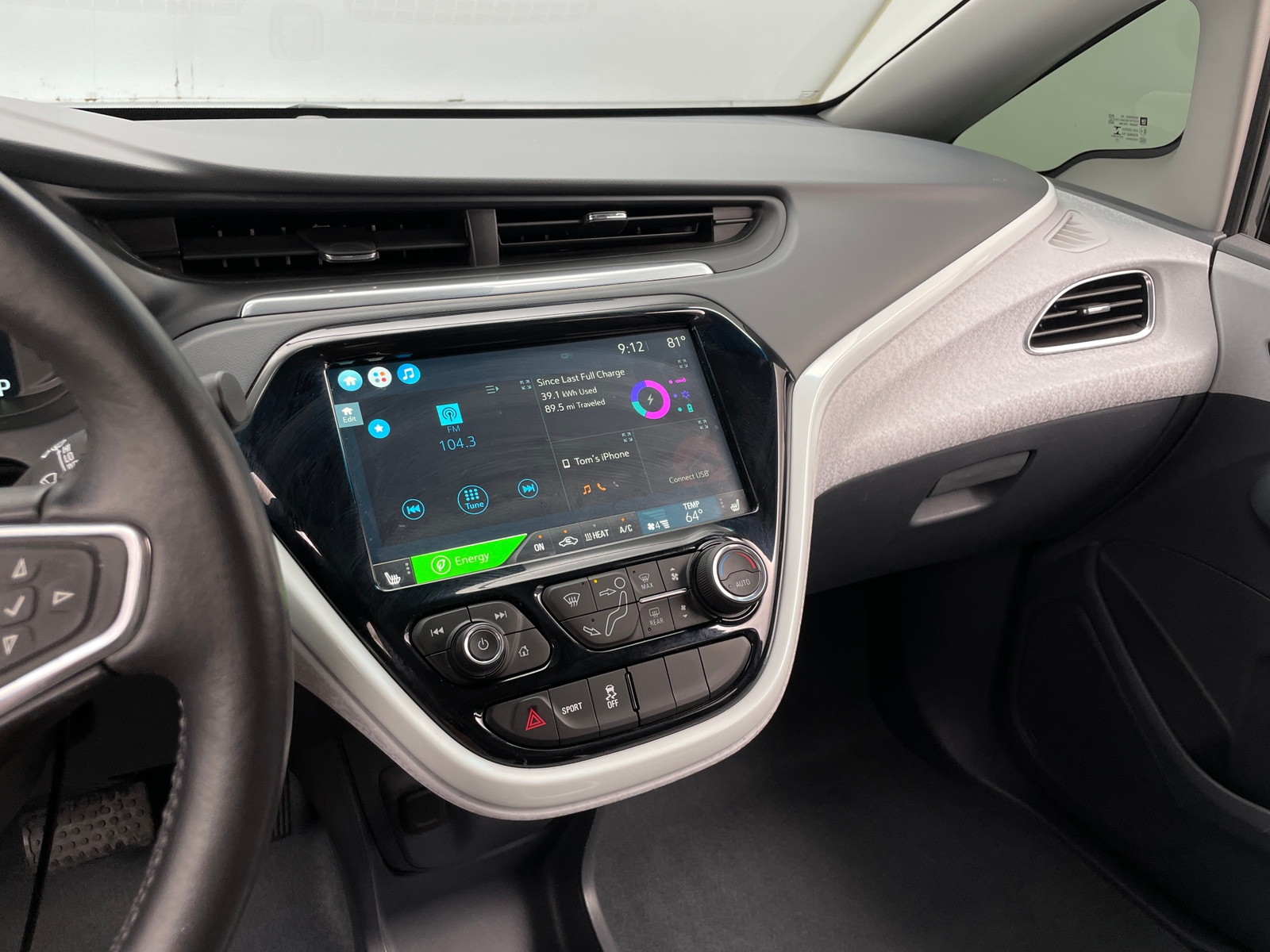 Thumbnail: 2020 Chevrolet Bolt EV - 4