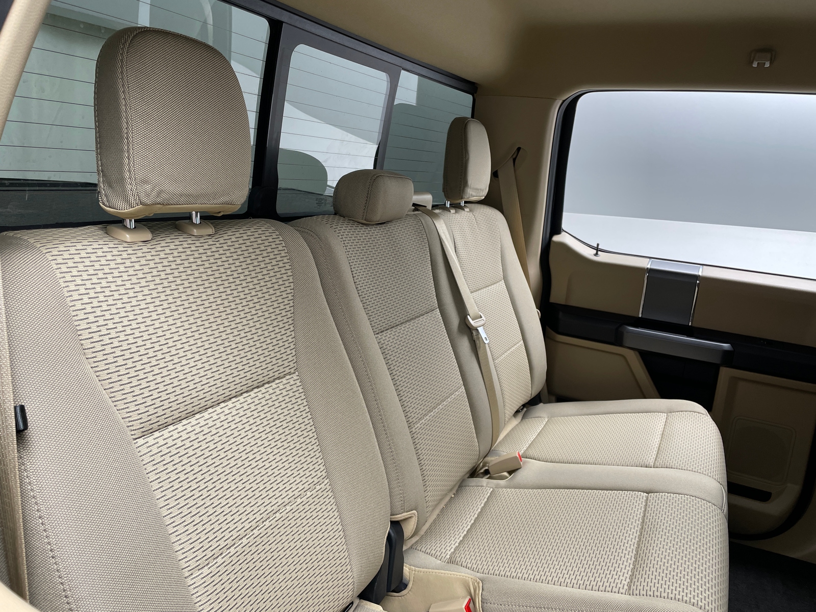 Thumbnail: 2020 Ford Econoline - 6