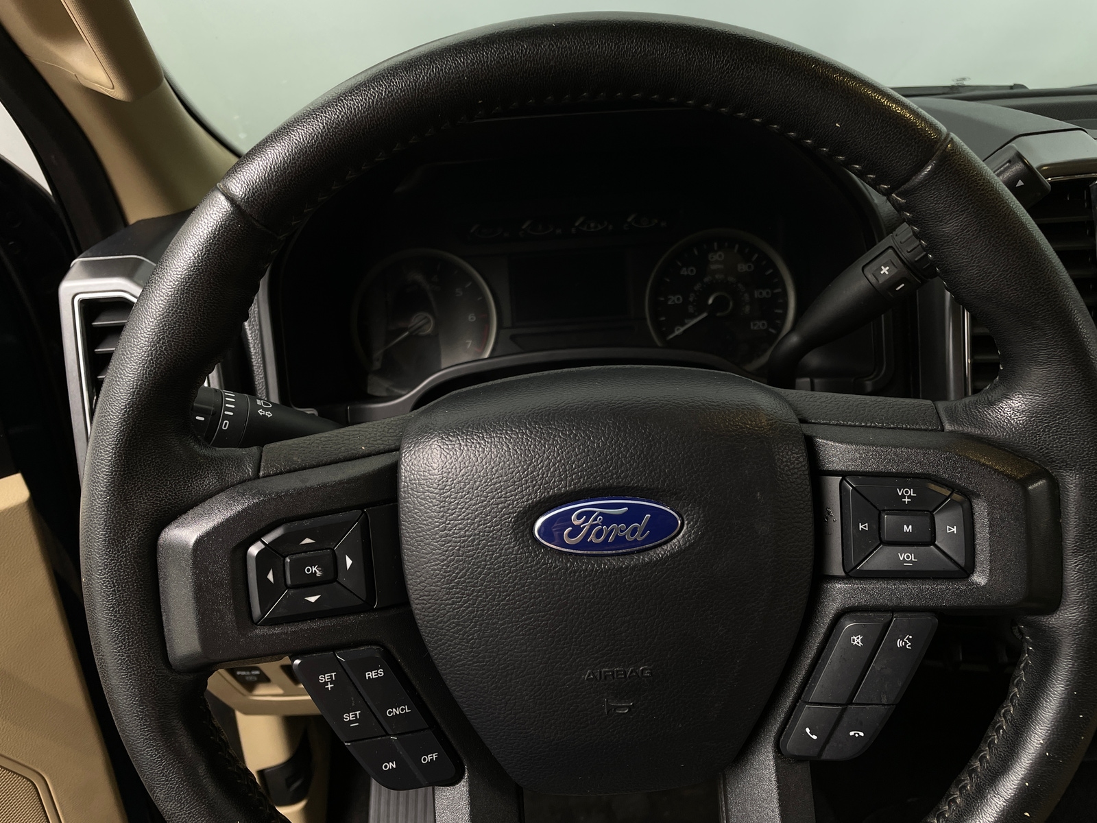 Thumbnail: 2020 Ford Econoline - 5