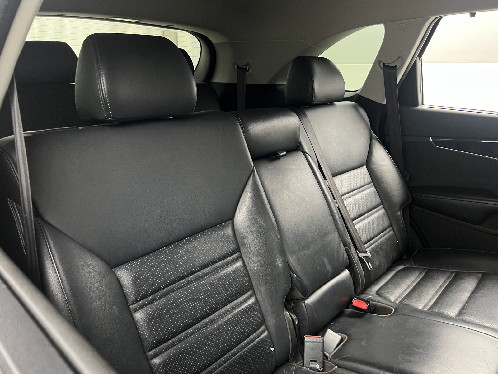 Thumbnail: 2017 Kia Sorento - 5