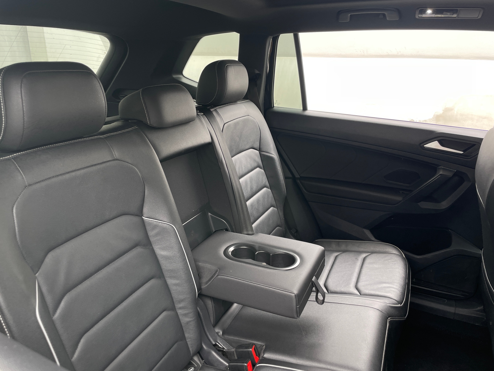 Thumbnail: 2021 Volkswagen Tiguan - 5