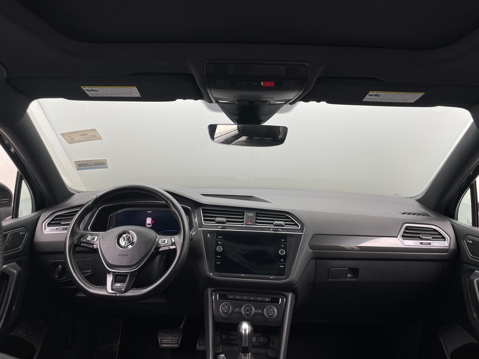 Thumbnail: 2021 Volkswagen Tiguan - 2