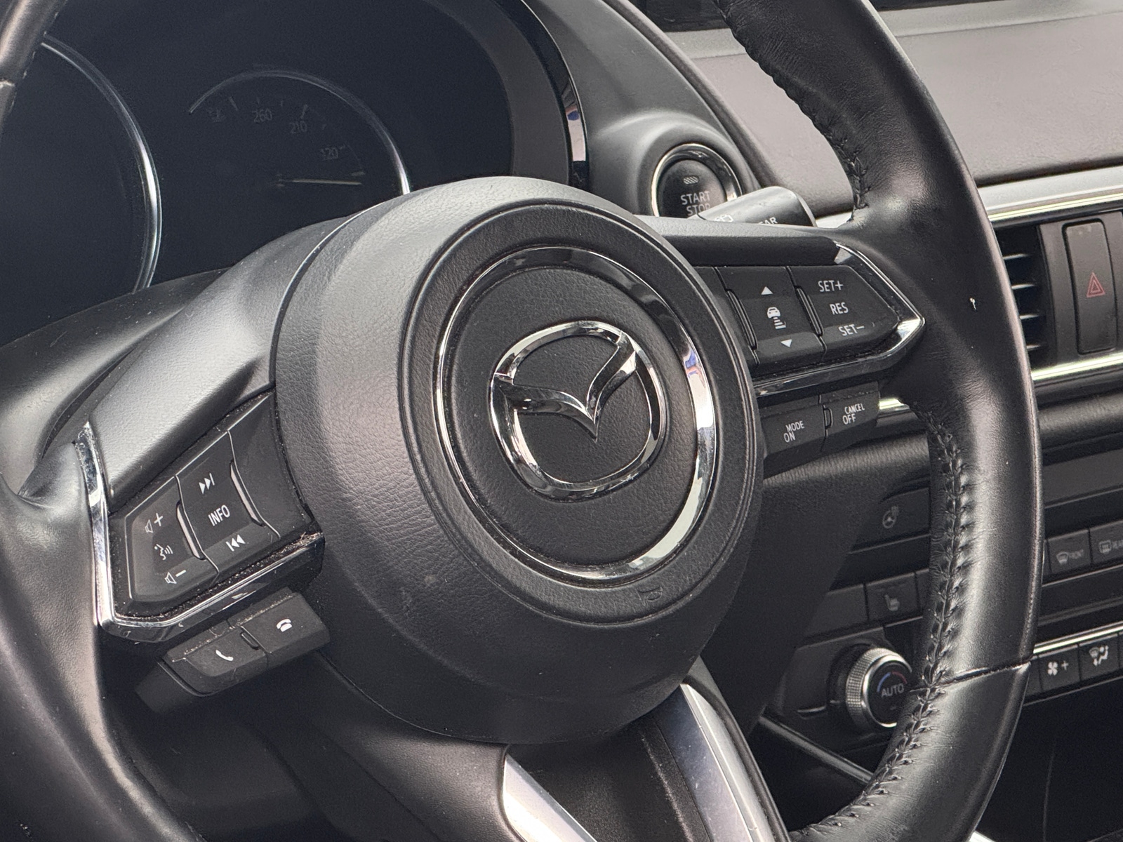 Thumbnail: 2019 Mazda CX-9 - 4