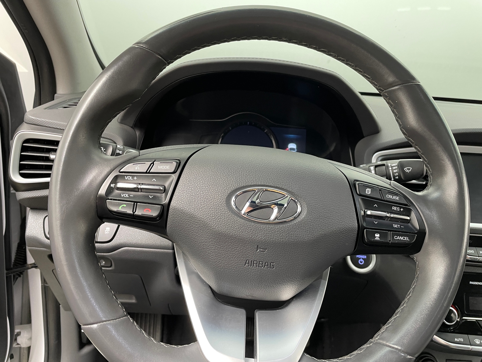 Thumbnail: 2019 Hyundai Ioniq - 5