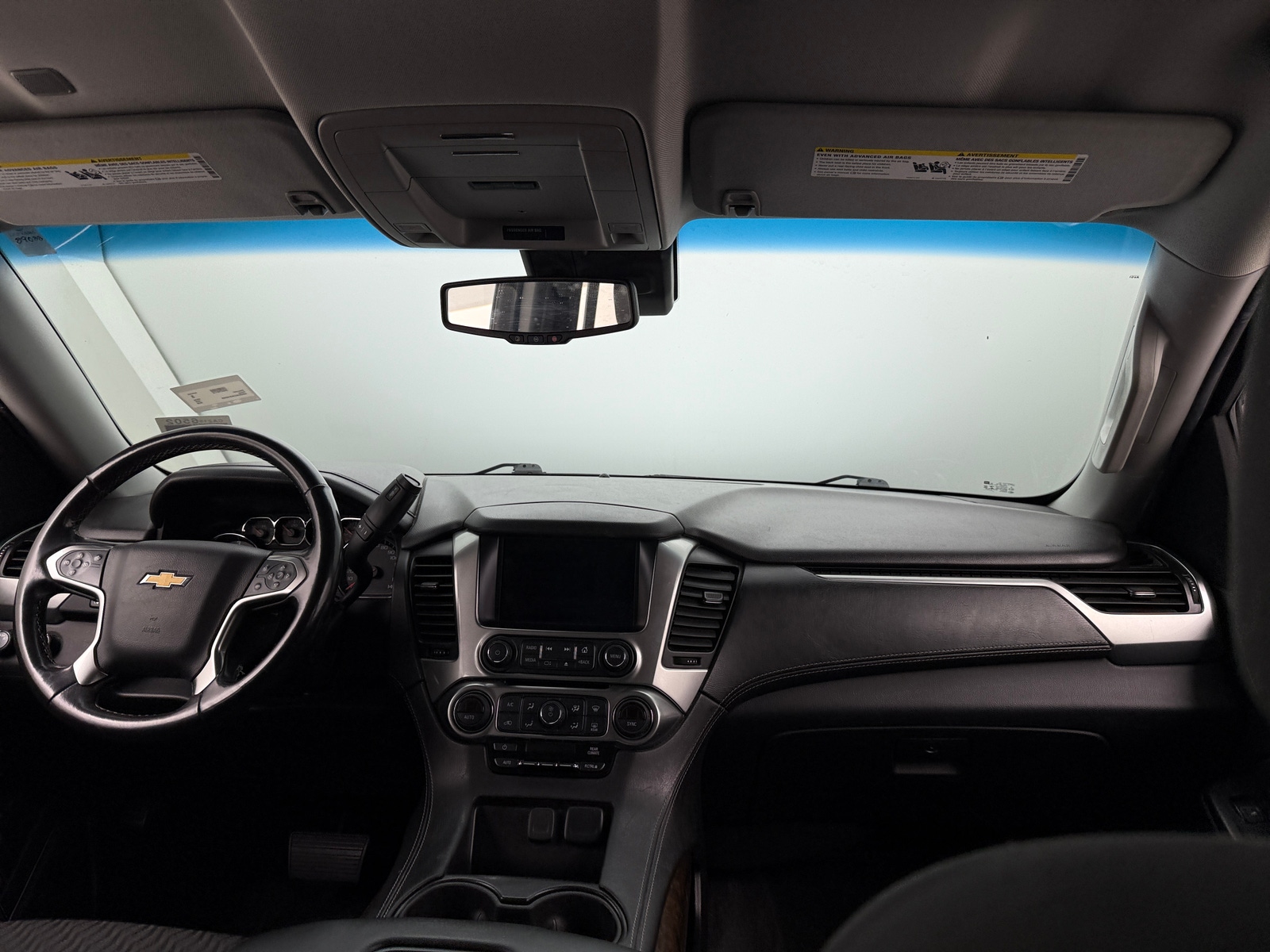 Thumbnail: 2019 Chevrolet Tahoe - 3