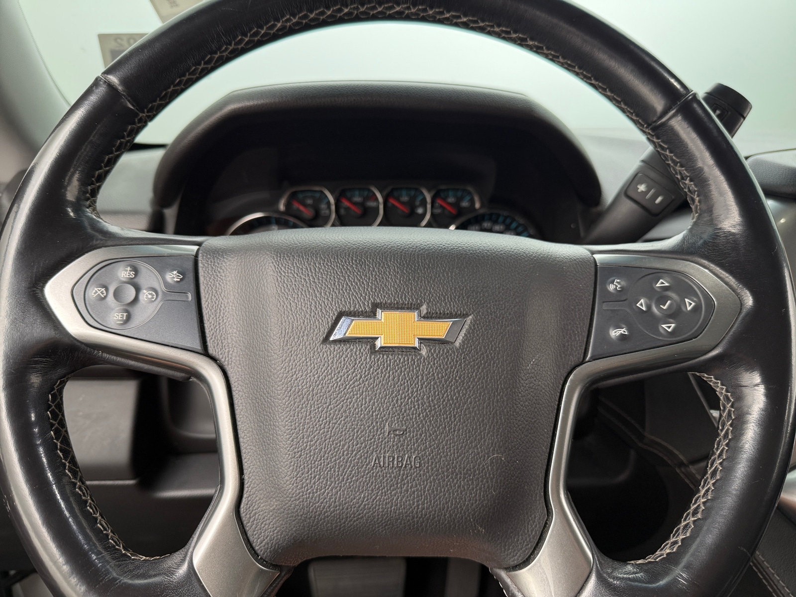 Thumbnail: 2019 Chevrolet Tahoe - 5