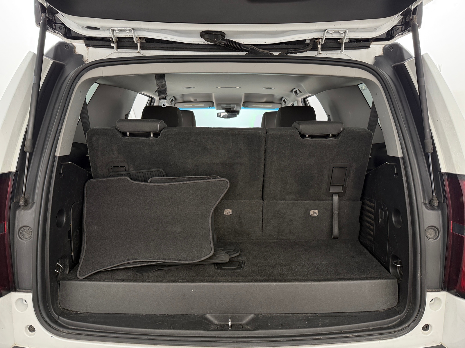 Thumbnail: 2019 Chevrolet Tahoe - 7