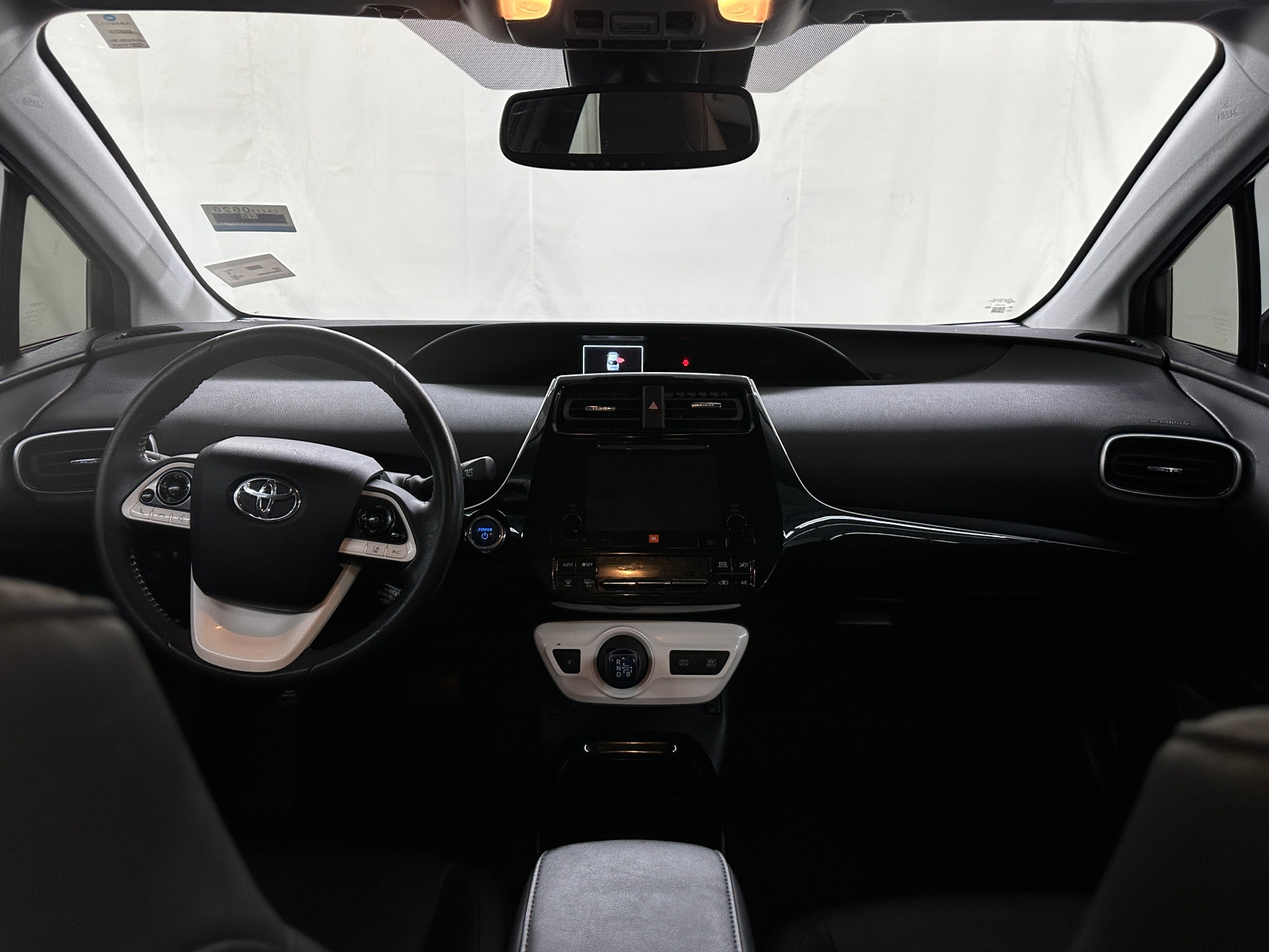 Thumbnail: 2017 Toyota Prius - 3