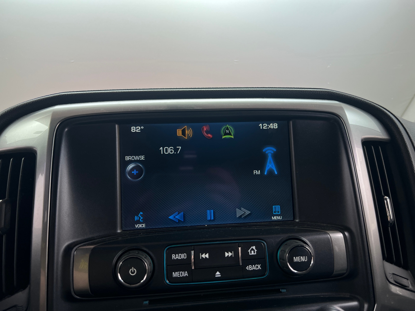 Thumbnail: 2014 Chevrolet Silverado 1500 - 3