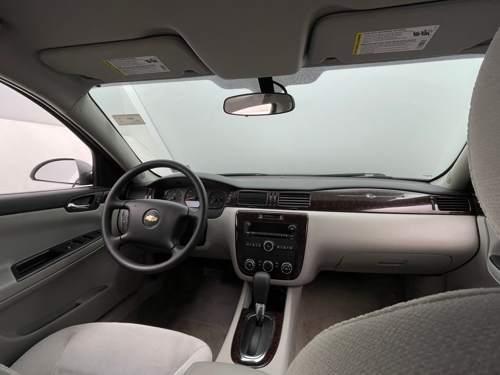 Thumbnail: 2014 Chevrolet Impala - 3