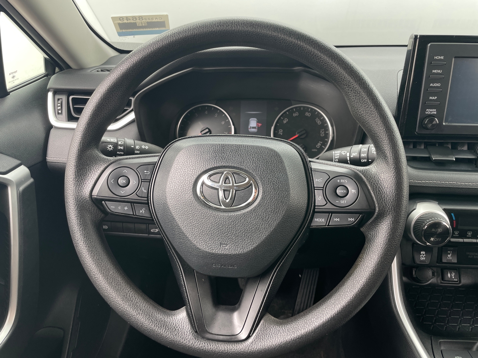 Thumbnail: 2019 Toyota RAV4 - 5