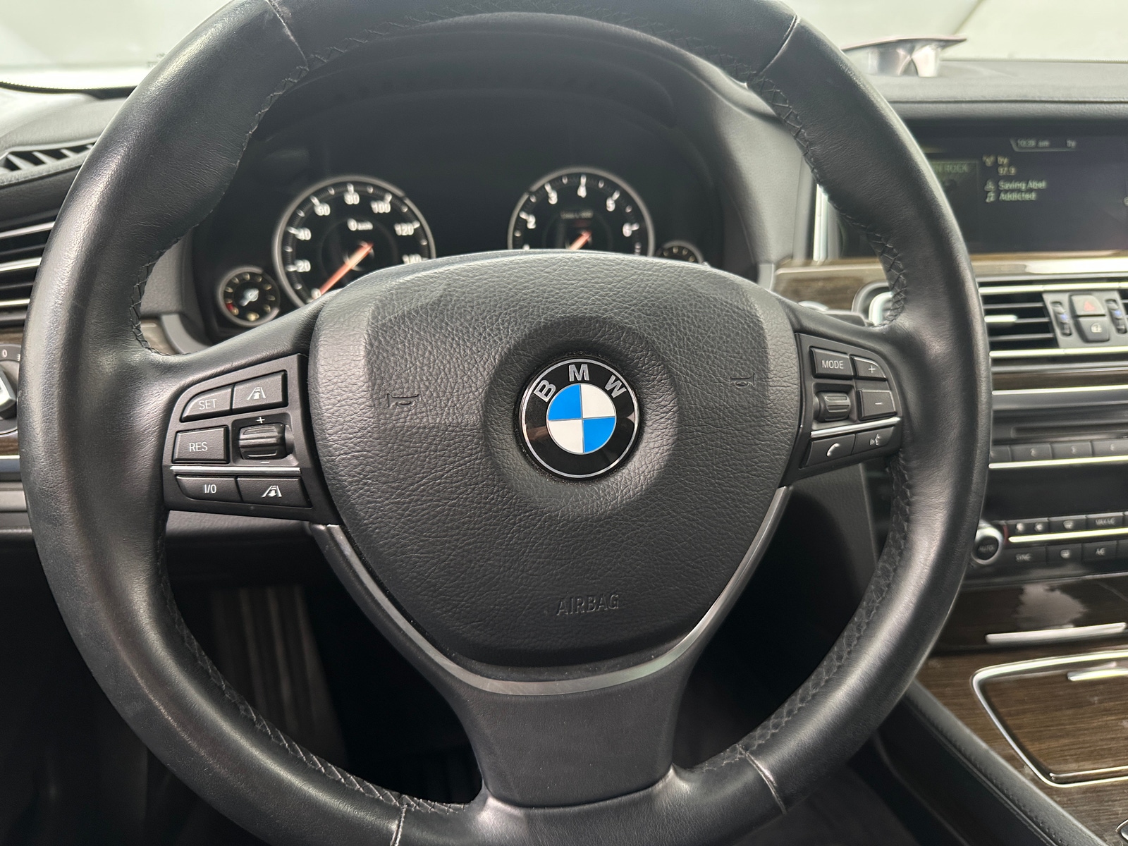 Thumbnail: 2014 BMW 7 Series - 4