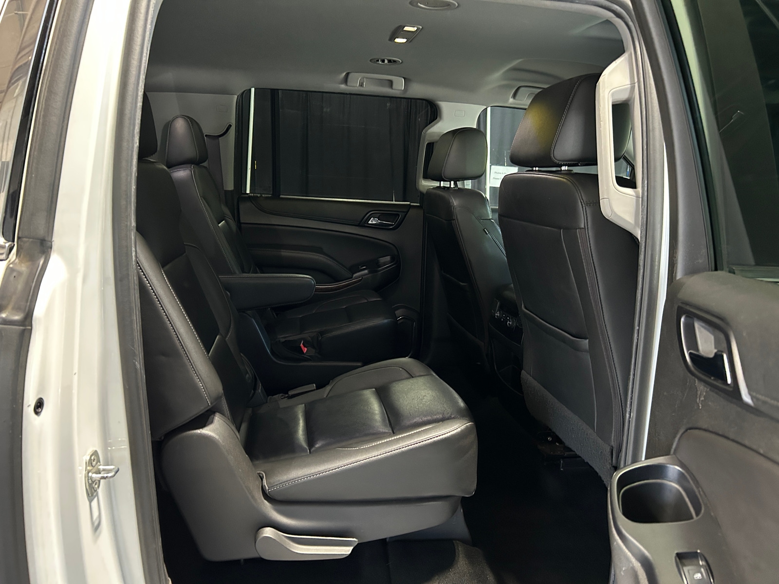 Thumbnail: 2017 Chevrolet Suburban - 5