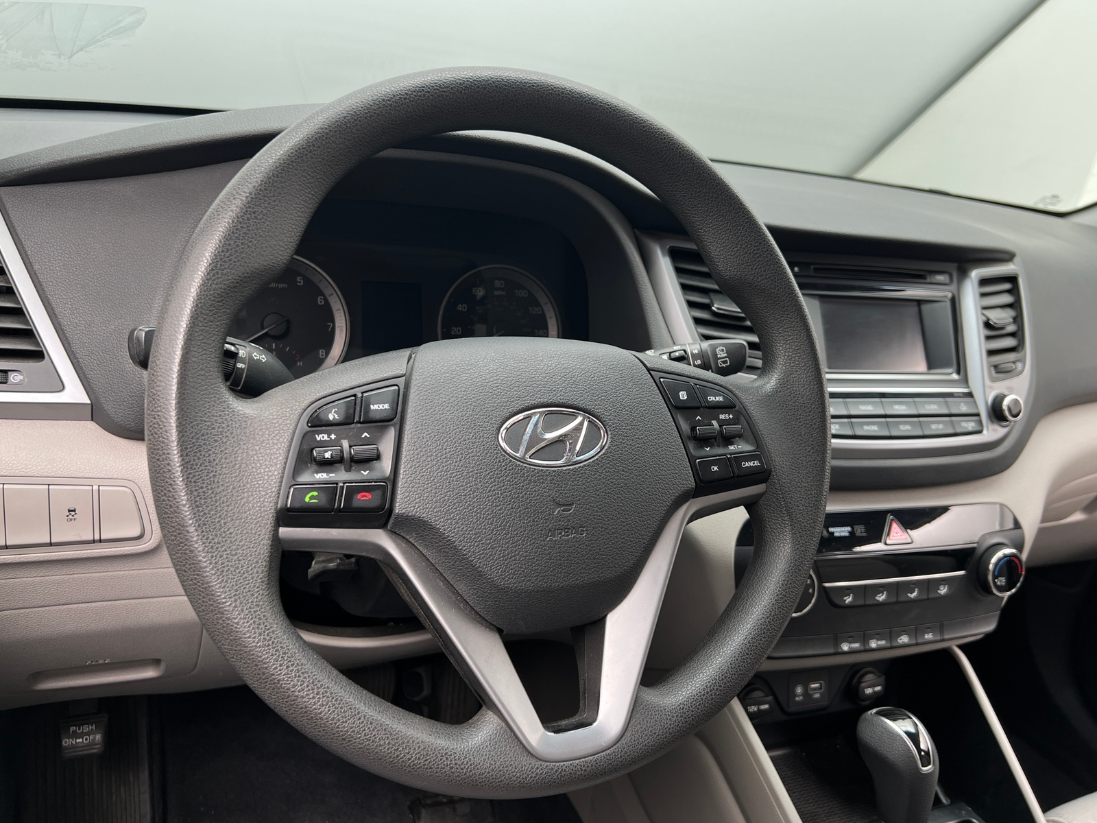 Thumbnail: 2016 Hyundai Tucson - 5