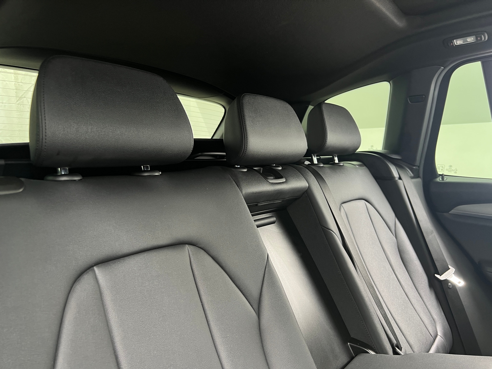 Thumbnail: 2019 BMW X3 - 6
